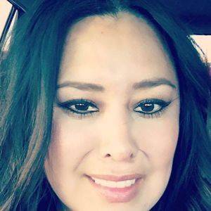 Meet your Posher, Myra